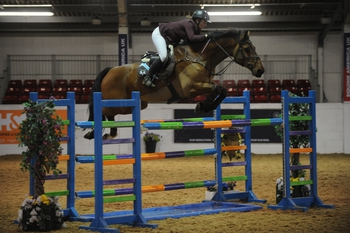 Louise Saywell lands Winter Grand Prix victory at Arena UK